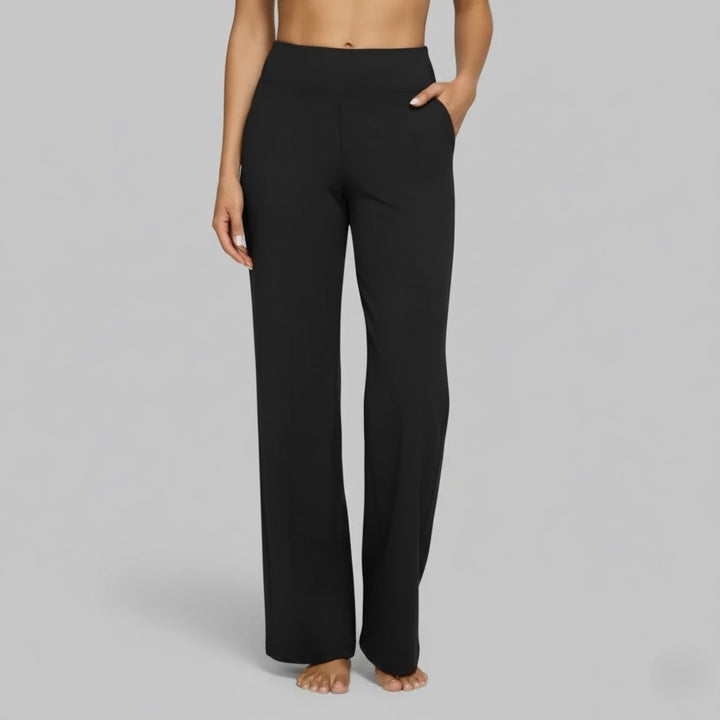 Comfortable women's stretch pants, perfect for effortless, casual everyday style.