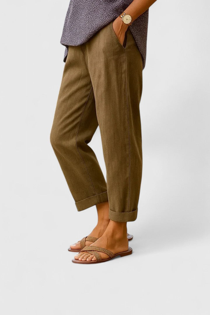 Stylish women's flowy straight leg summer pants, offering comfort and versatility for ladies.