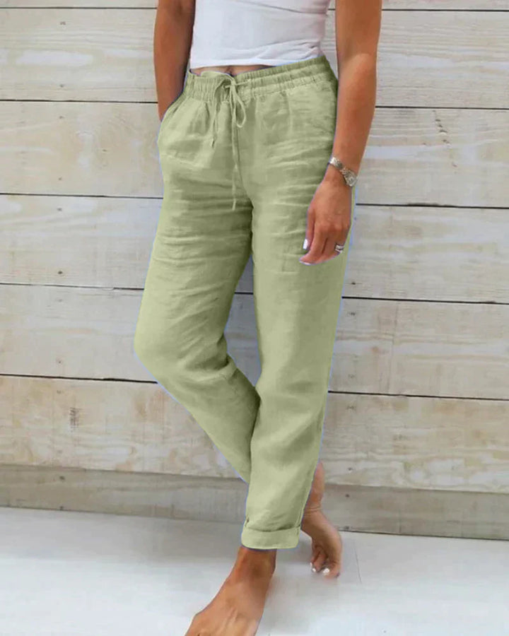 Comfortable women's flowy wide-leg summer pants, perfect for casual warm-weather fashion and everyday versatility.