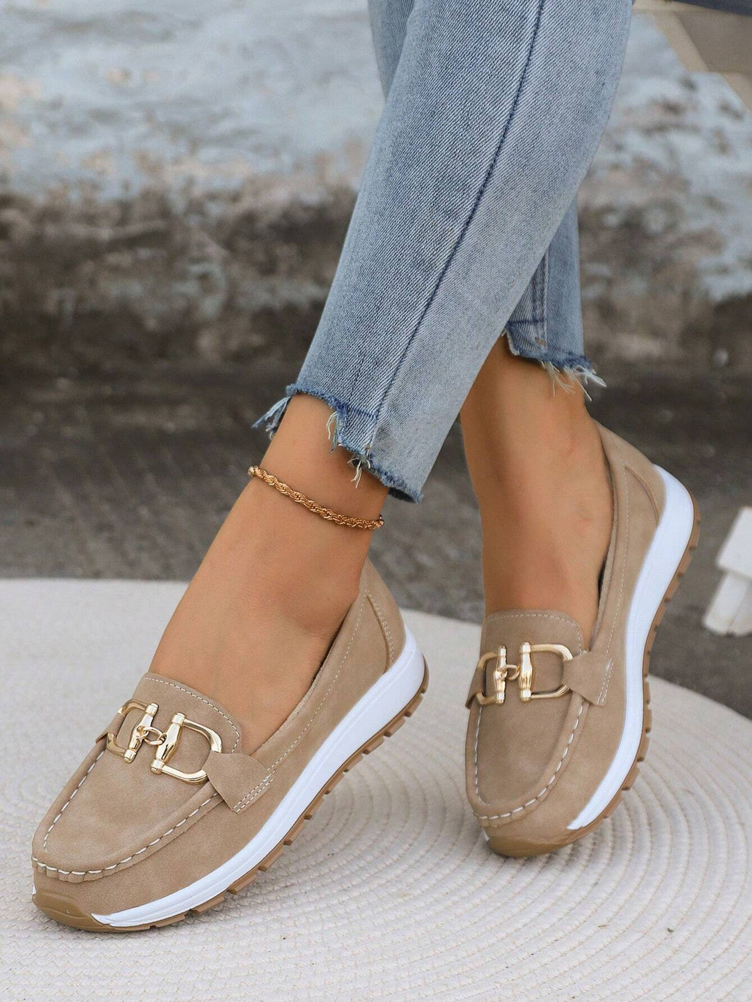Stylish women's slip-on loafers offering orthopedic comfort & cushioning for everyday wear.
