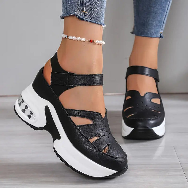 Ergonomic women's orthopedic shoes featuring a wide toe box and arch support, ideal for daily comfortable wear.