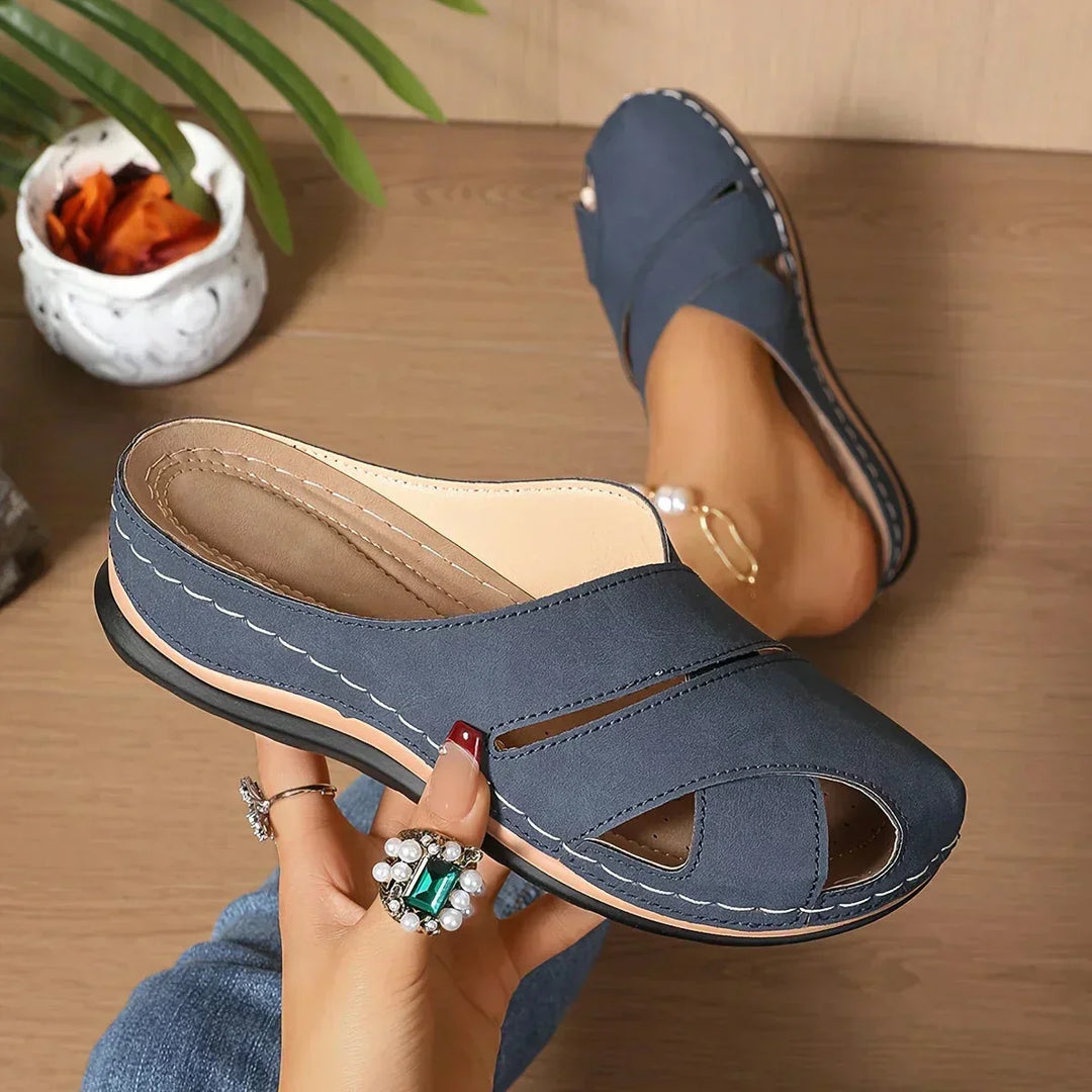 Black women's stylish wedge platform peep-toe sandals, ideal for casual elegant summer fashion.