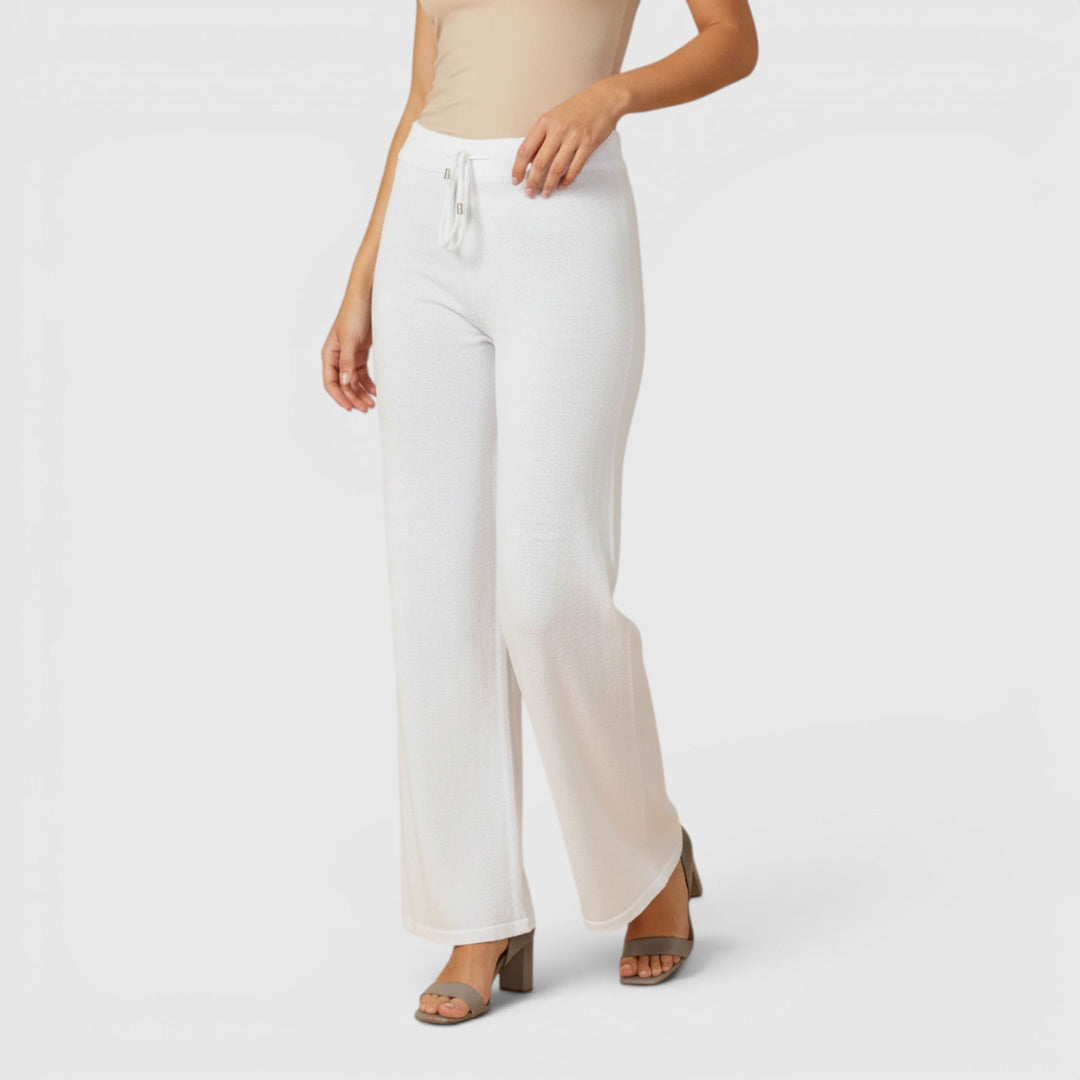 Relaxed fit women's lounge pants, designed for comfort and versatile everyday wear.