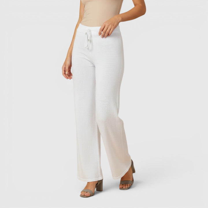 Relaxed fit women's lounge pants, designed for comfort and versatile everyday wear.