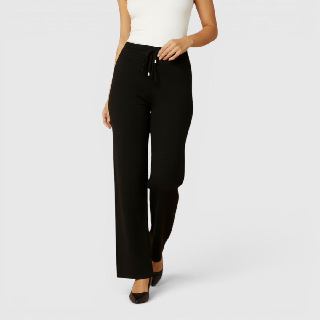 Soft, comfortable women's relaxed fit pants, ankle length, perfect for casual and chic lounge style.