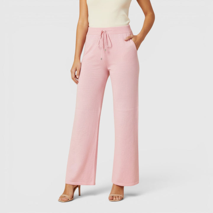 Comfortable women's lounge pants with a relaxed fit, great for casual wear & chic style.