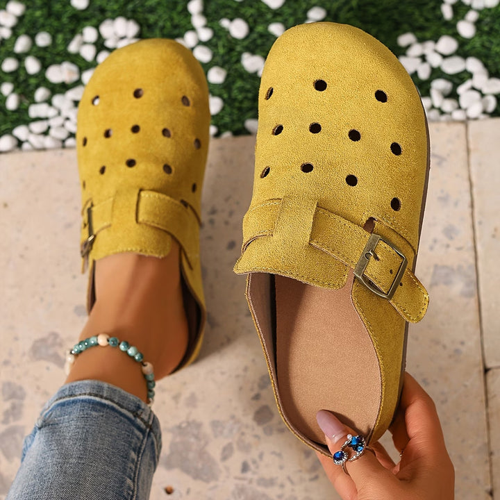 Practical women's slip-on garden clogs, lightweight and breathable for outdoor tasks & casual everyday wear.