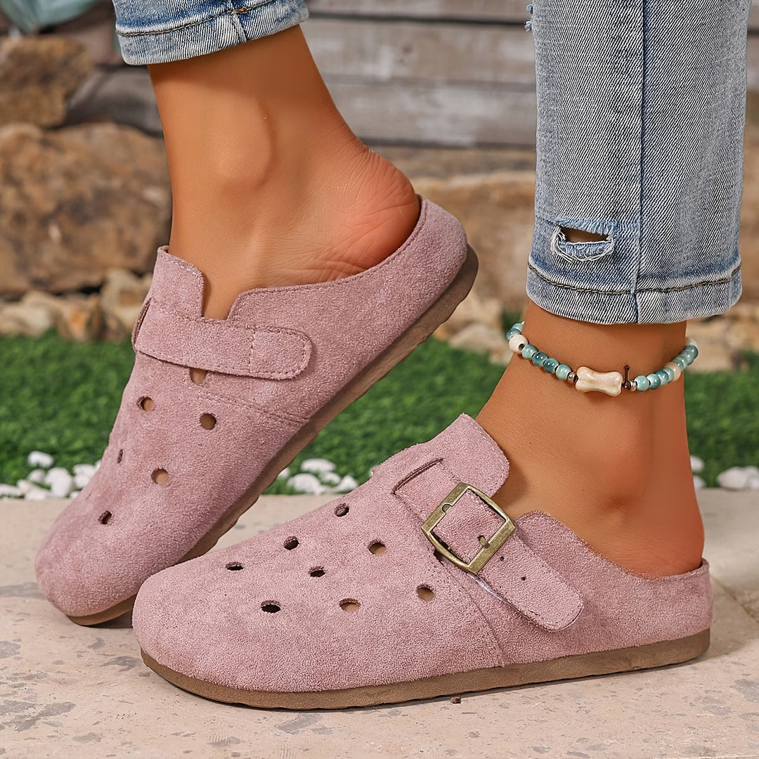 Easy wear women's slip-on clogs, comfortable & breathable for indoor slippers, outdoor garden shoes, or casual wear.