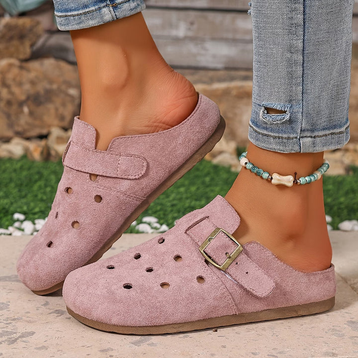Easy wear women's slip-on clogs, comfortable & breathable for indoor slippers, outdoor garden shoes, or casual wear.