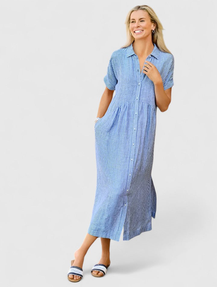 Comfortable women's long sleeve striped dress, ideal for a flattering everyday look.