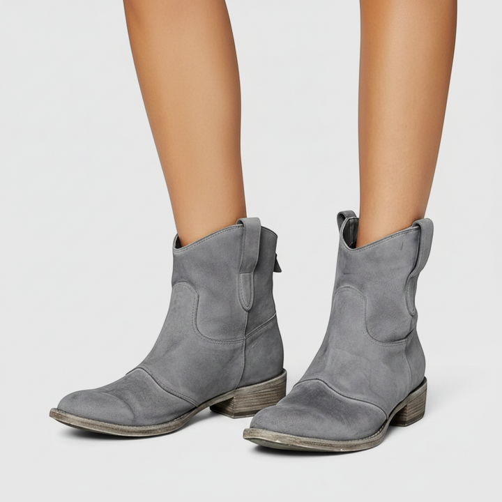 Versatile women's ankle boots, comfortable and chic western style in various colors.