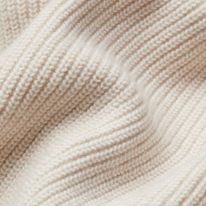Cozy oversized open front cardigan for women, a soft knit sweater perfect for relaxed fall fashion.