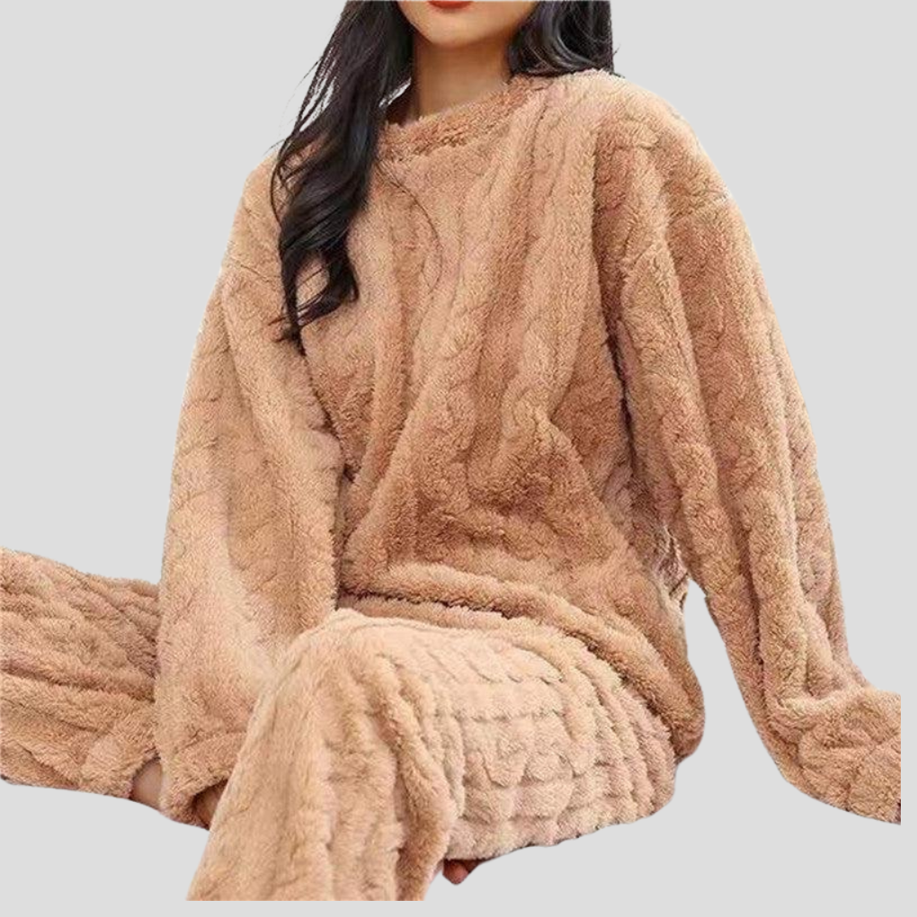 Detail of the warm fleece material in this women's loungewear set.