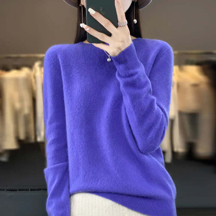 Women's versatile O-neck sweater, long sleeve, a chic layering piece for cool days.