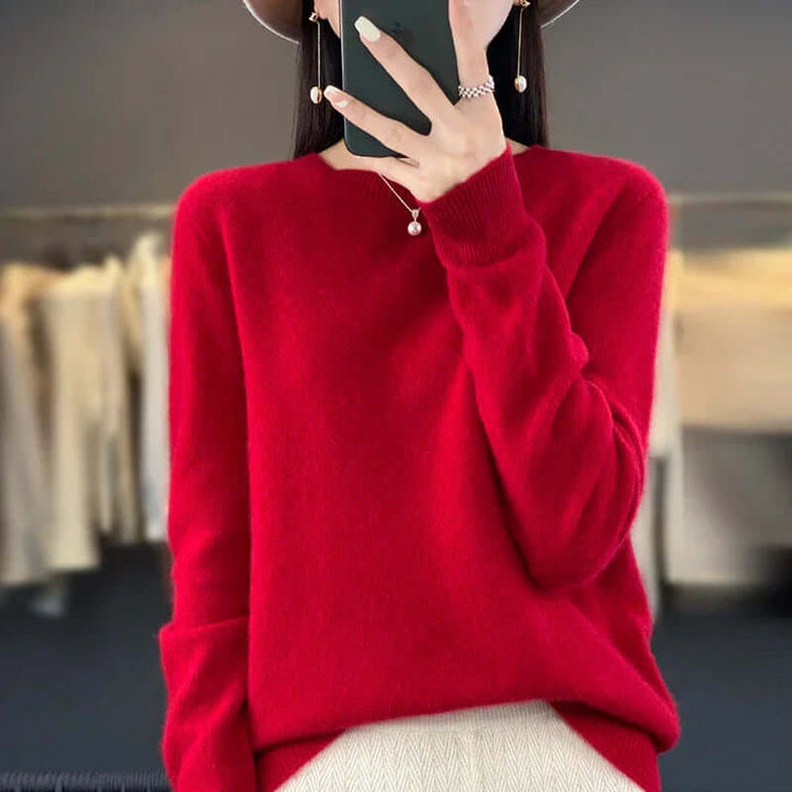 Women's elegant O-neck knit jumper, cozy and stylish, perfect for winter wardrobe.
