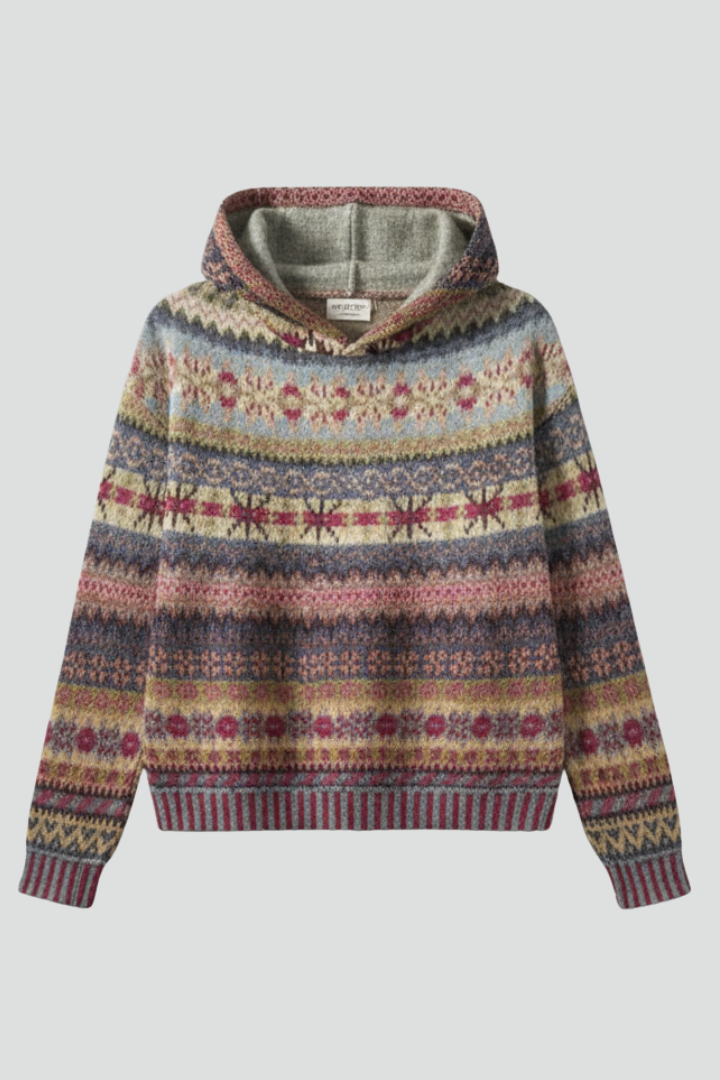 Women's cozy patterned hoodie with hood, ribbed cuffs. Perfect for winter casual wear.