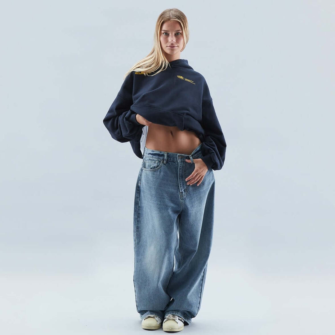 Women's cozy warm hoodie in soft fleece, perfect for everyday comfort and casual loungewear.
