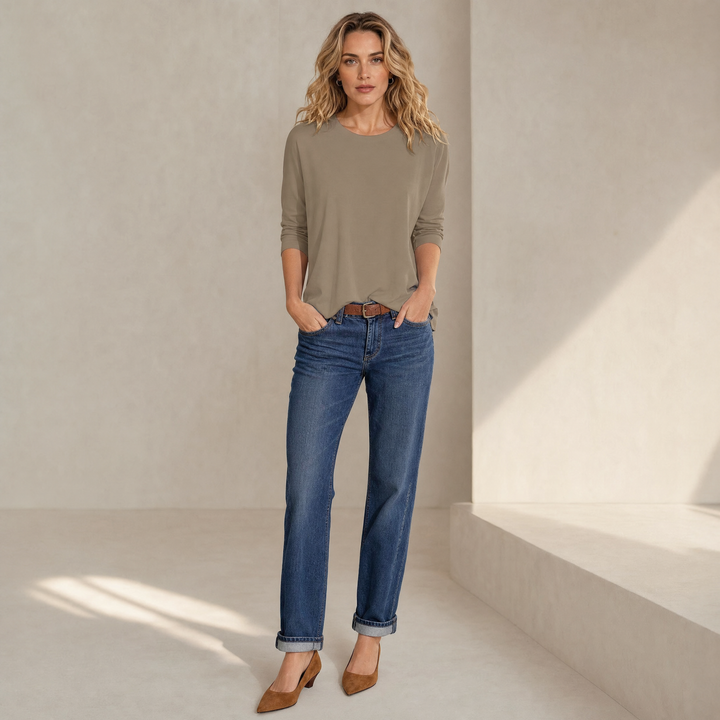 Spring/fall women's 3/4 sleeve crew neck top. Relaxed fit for comfortable, stylish wear.