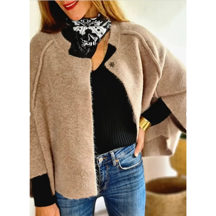 Casual chic women's cropped knit cardigan, stand collar. Soft, versatile for elegant layering.