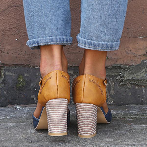 Cushioned women's walking shoe with wide heel & ergonomic sole ensures stable, comfortable support.