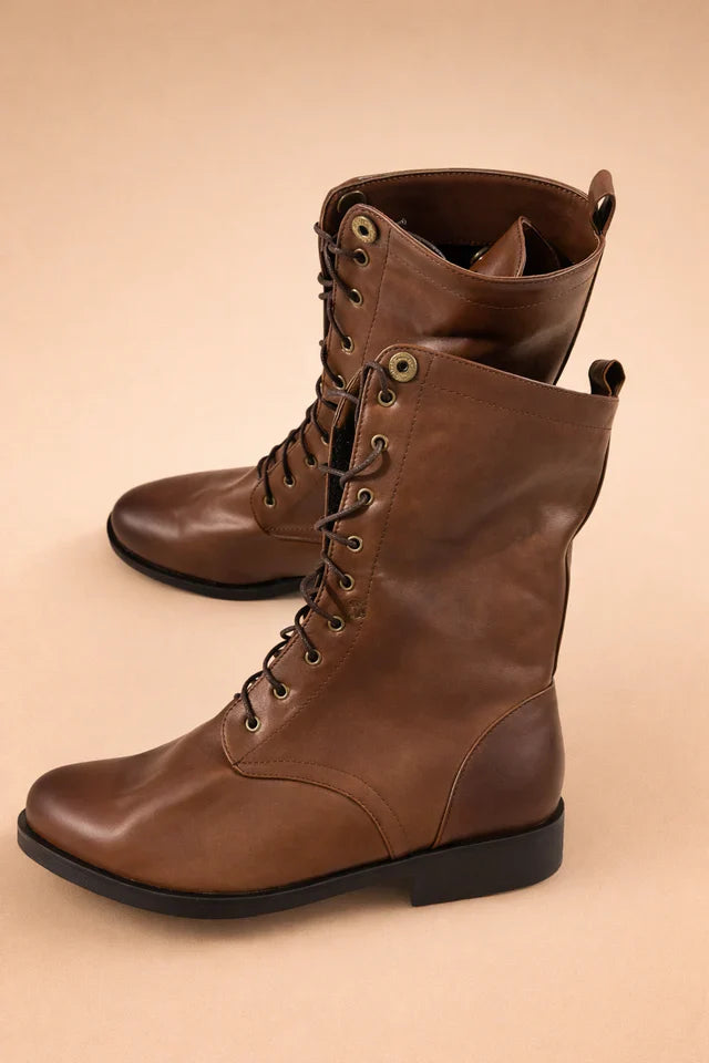 Women's dark brown retro lace-up ankle boots with adjustable comfort fit for stylish winter wear.