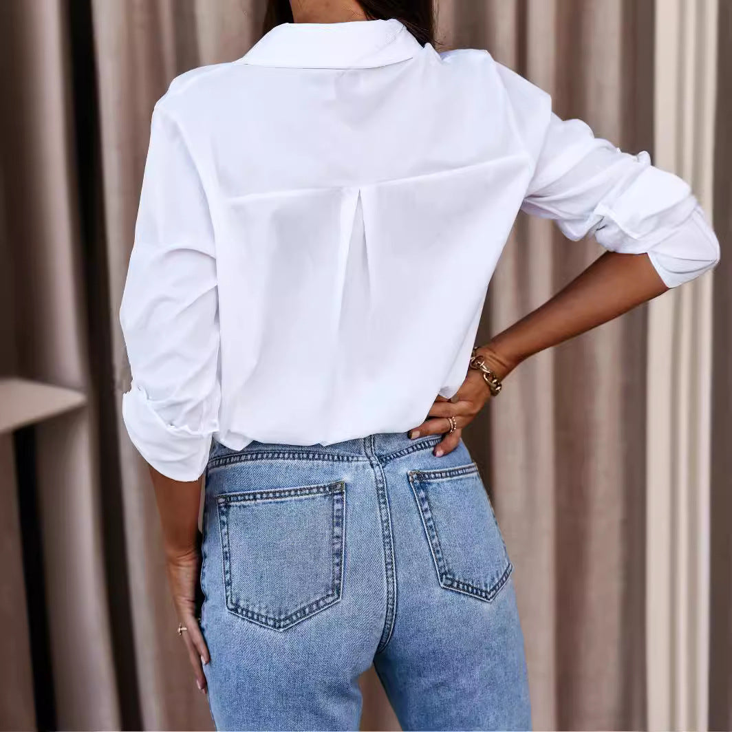 Stylish women's long sleeve button-up shirt, a chic blouse for a relaxed fit everyday or professional look.