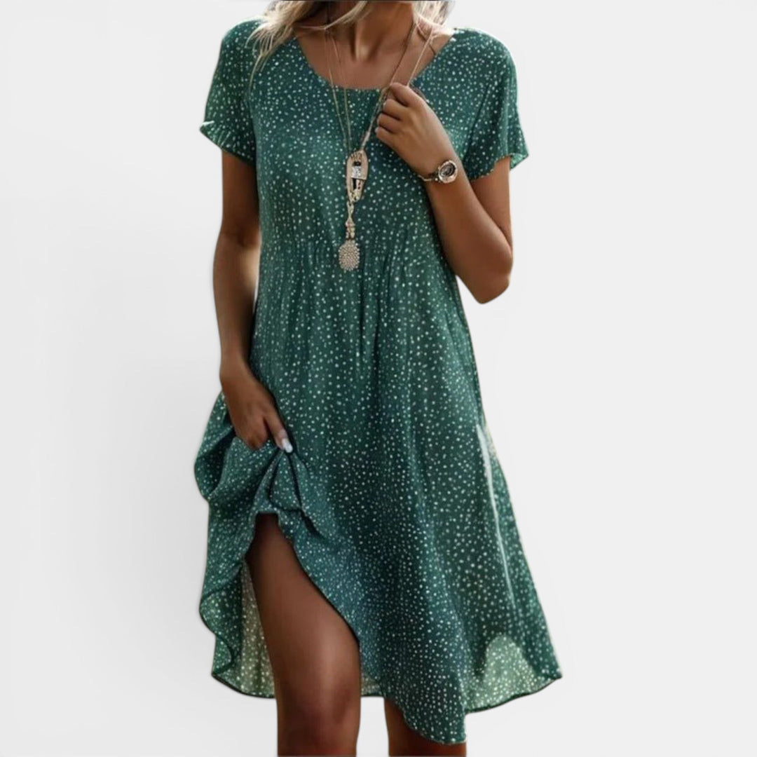 Relaxed fit women's floral boho maxi dress, comfortable summer fashion, elegant vacation and beachwear.