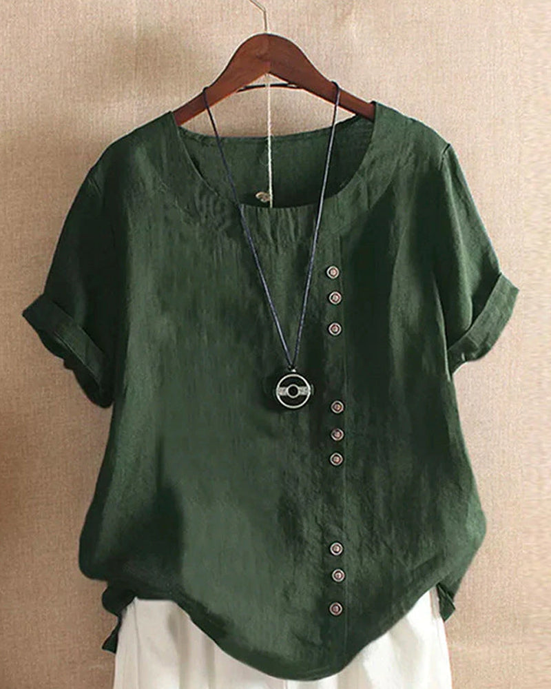 Versatile women's short sleeve round neck blouse, perfect for summer and spring fashion.
