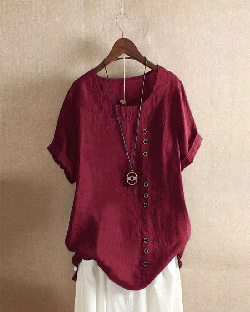 Effortless women's round neck short sleeve blouse, ideal for a modern and relaxed look.
