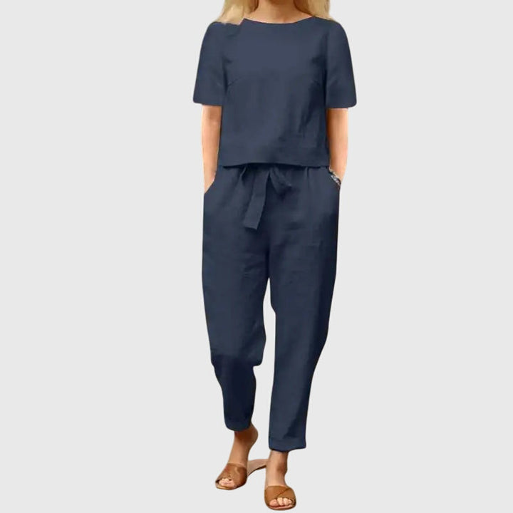 Women's effortless summer co-ord set. Comfy two-piece loungewear for a casual & versatile warm-weather outfit.