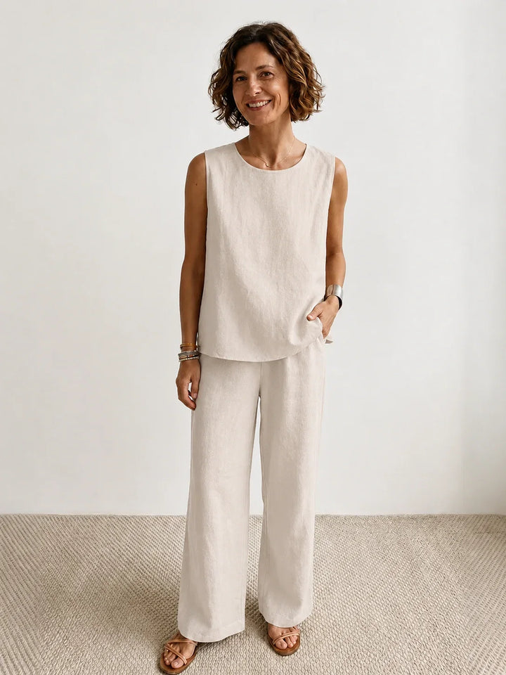 Comfortable women's relaxed fit two-piece set, sleeveless top & flowing wide-leg pants, everyday wear.