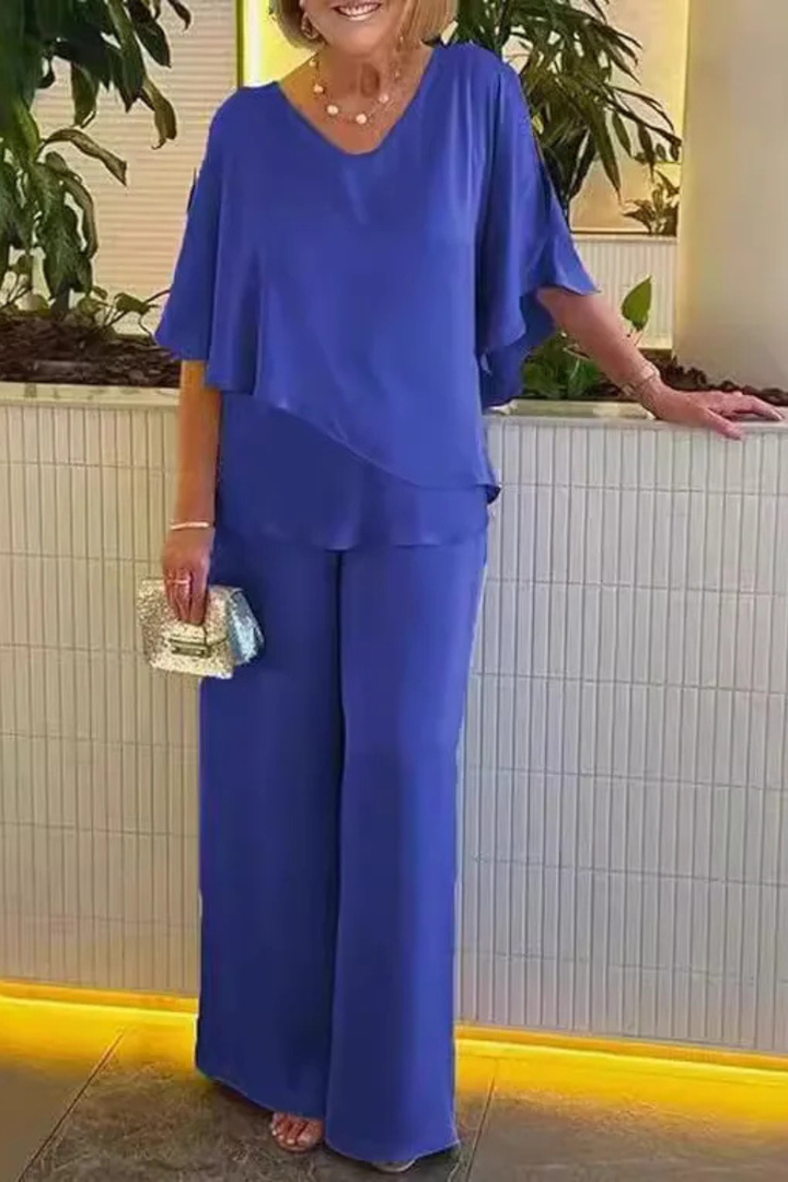 Versatile women's wide leg pants & batwing top set, a chic coordinated outfit for any event.