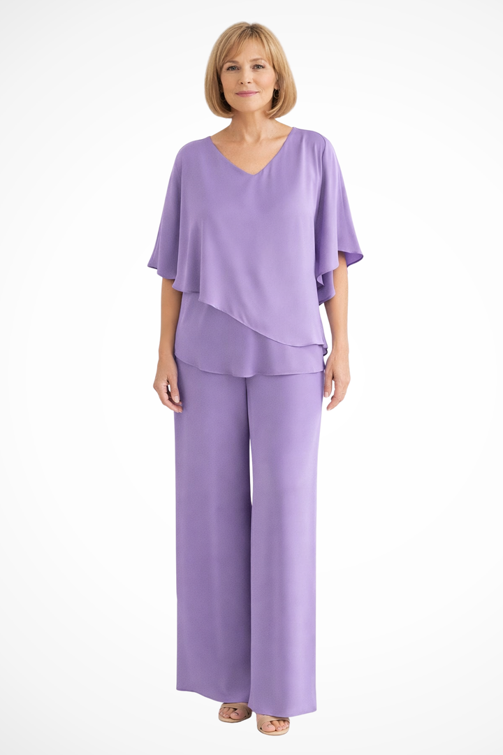 Women's casual yet elegant two-piece set: comfortable wide leg pants & stylish batwing top.