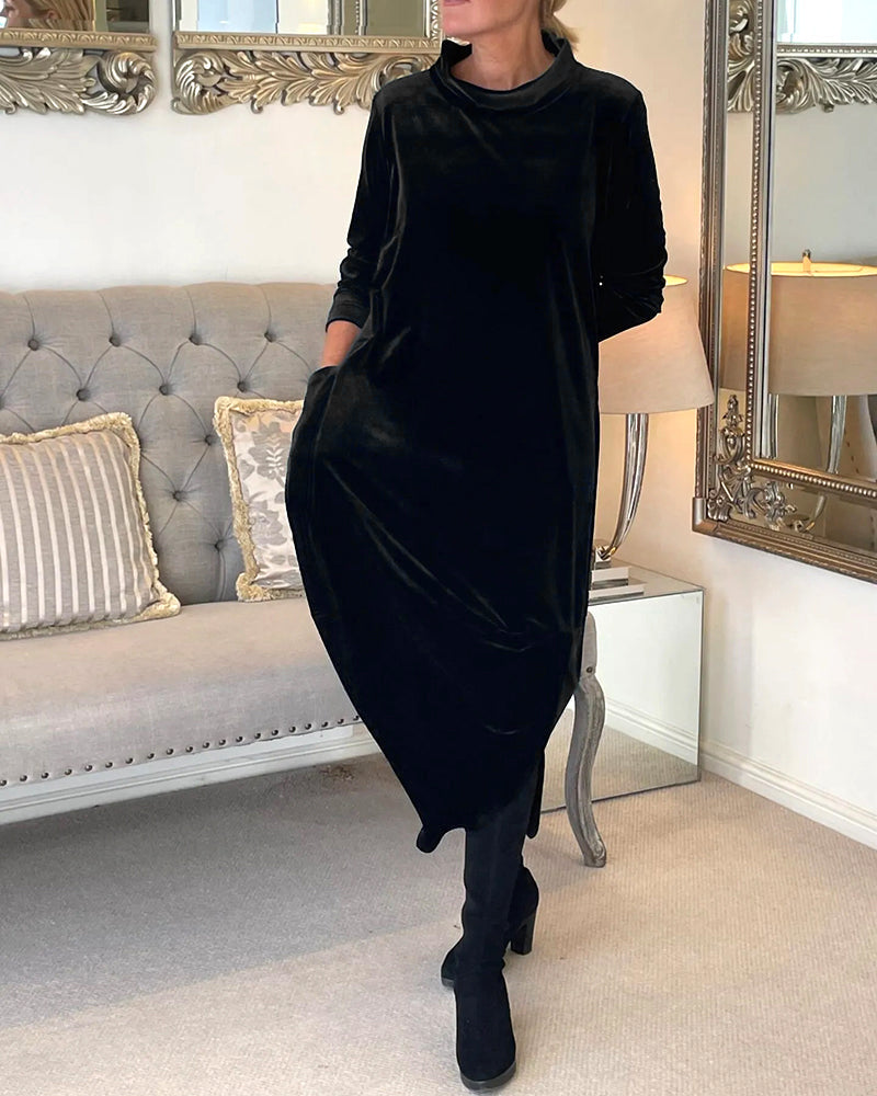 Classic A-line dress with pockets, a comfortable and elegant choice for women's wardrobe.