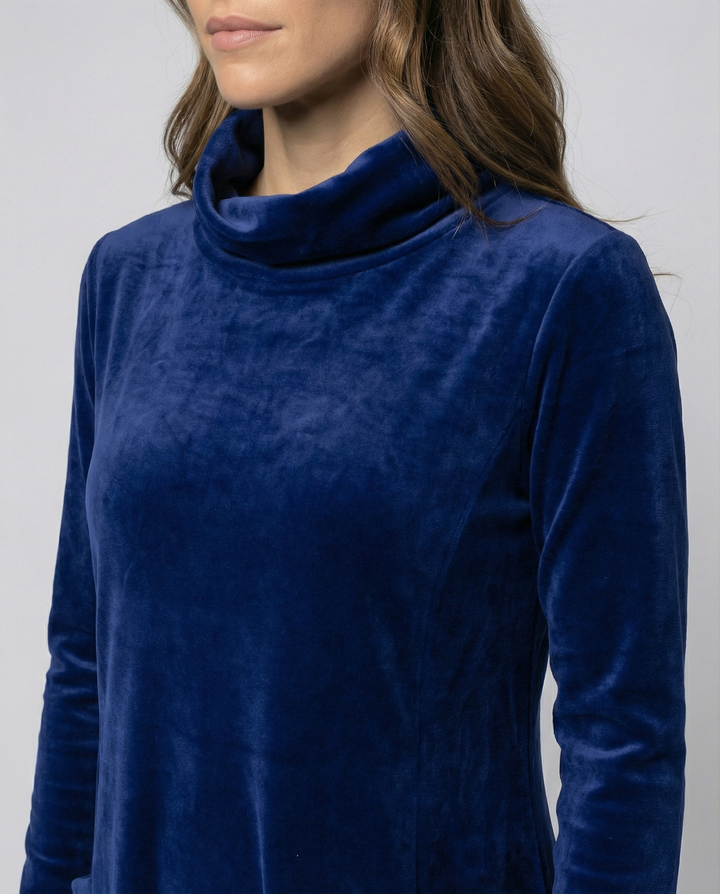 Comfortable A-line dress for women, designed with elegance and convenient pockets.