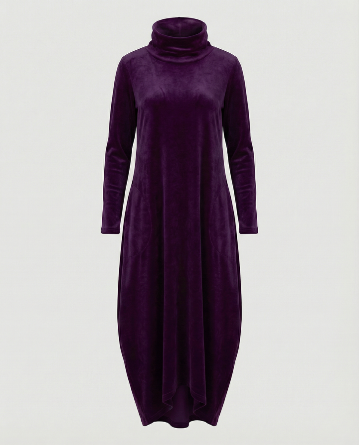 Party-ready women's A-line dress, combining an elegant design with practical pockets.