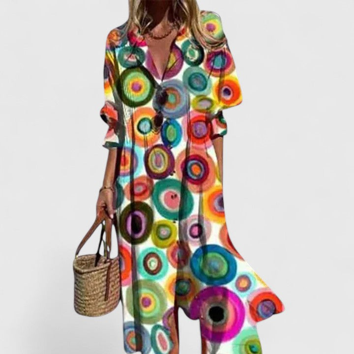 Versatile women's boho maxi dress, an elegant printed long dress for comfortable and stylish everyday wear.