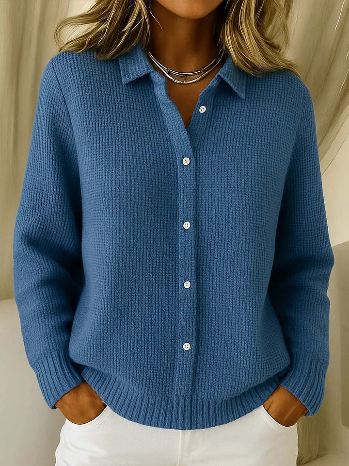 Stylish women's elegant cardigan with buttons, a cozy long-sleeve top ideal for versatile everyday fashion.