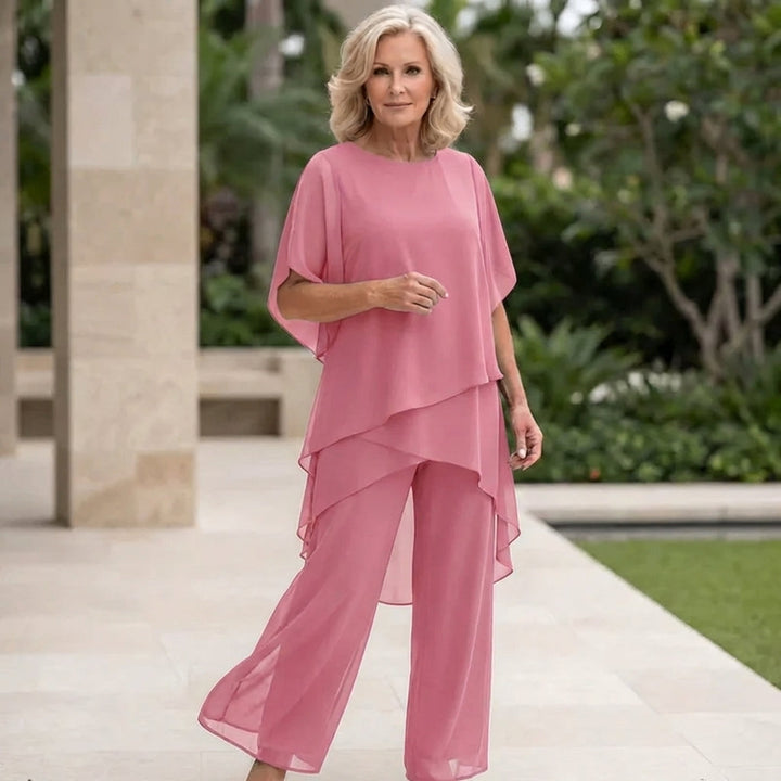 Everyday elegant women's set: comfortable draped palazzo pants and a fashionable top for versatile wear.