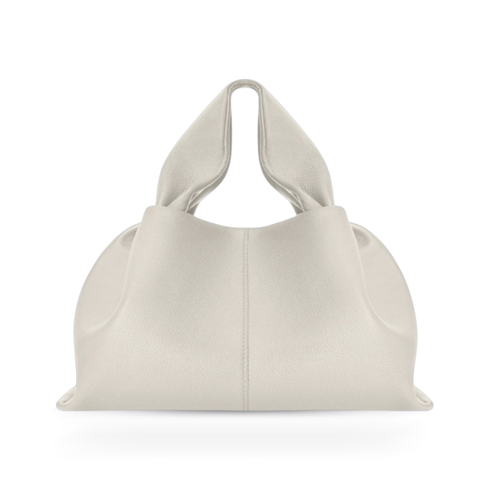 Fashionable women's shoulder bag, easy to carry with an elegant look and strong magnetic closure.
