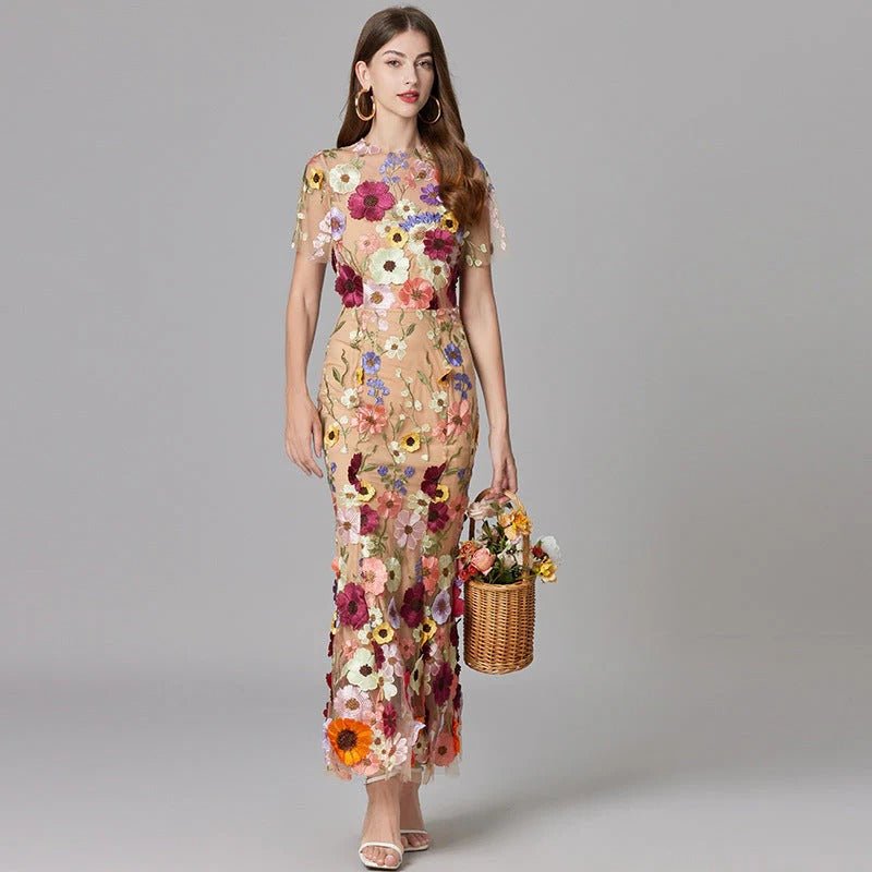Sleeveless maxi dress for women, featuring exquisite floral applique & elegant design.