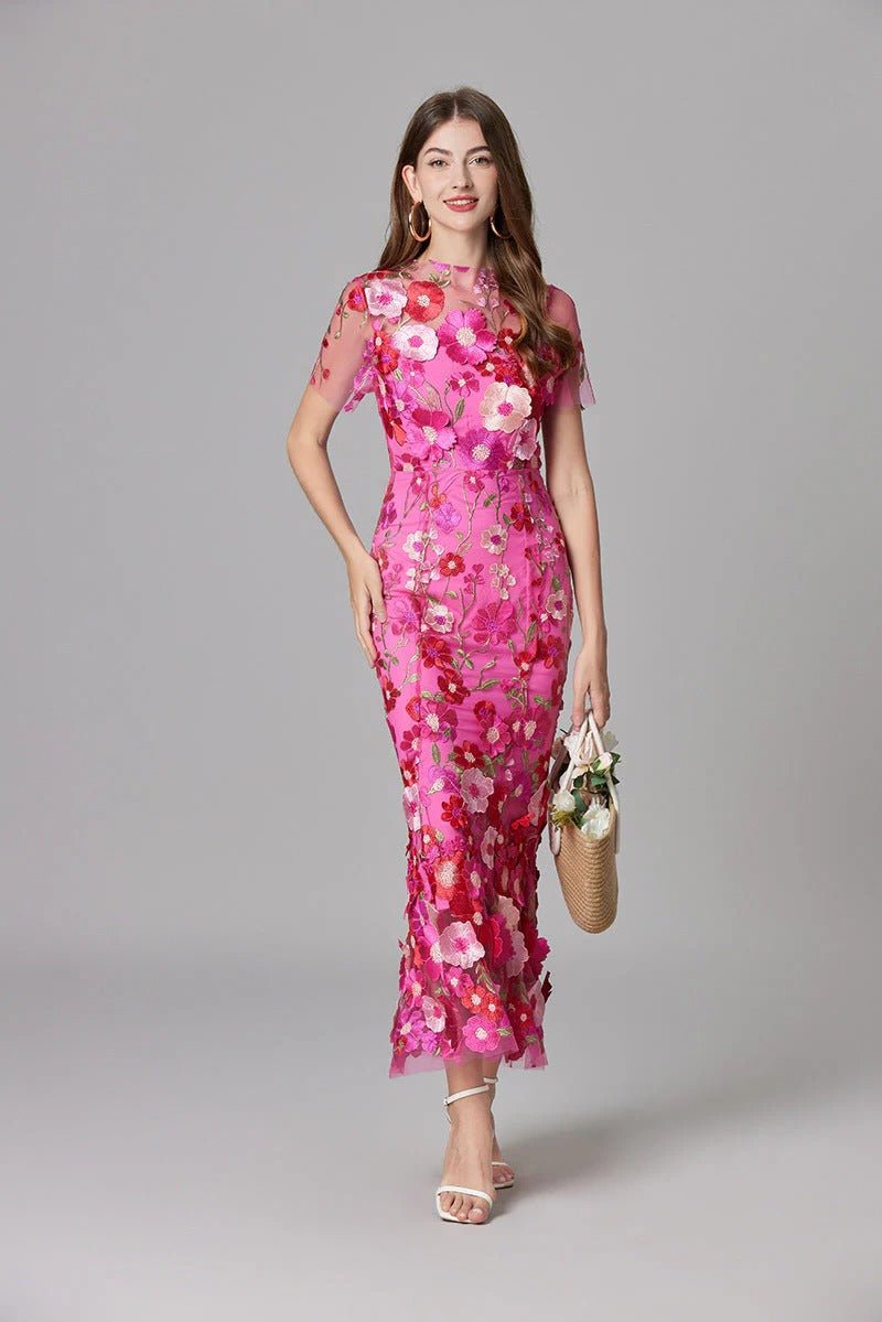 Women's fashion: graceful floral applique sleeveless long maxi dress, occasion wear.