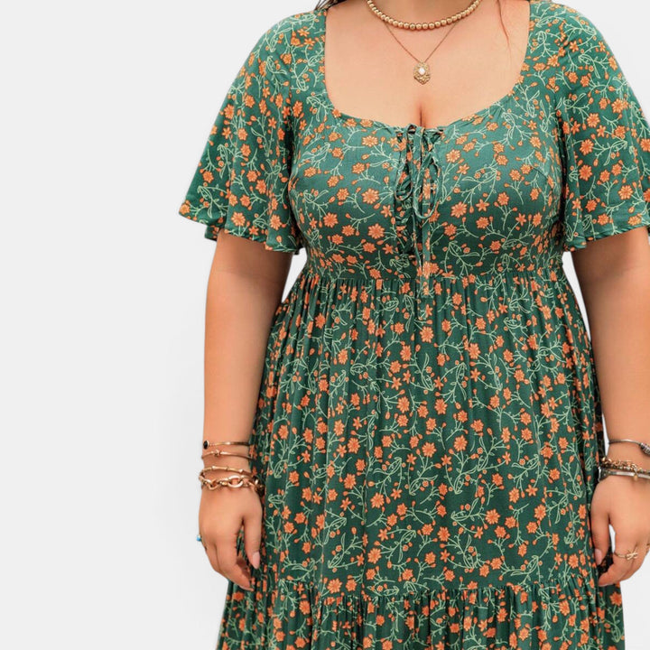 Sophisticated floral maxi dress for women, an elegant summer and vacation essential. Gorgeous print.
