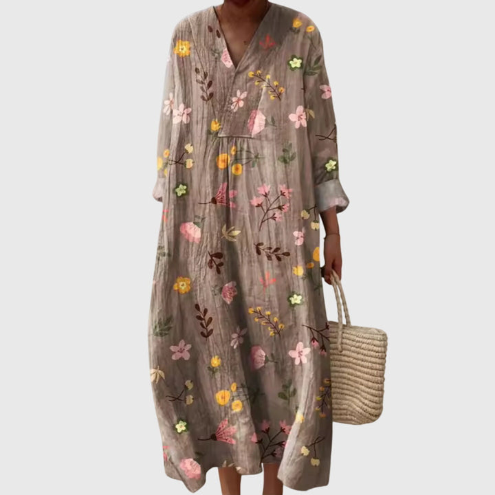 Stylish women's geometric print dress, unique design for a modern, fashionable look.