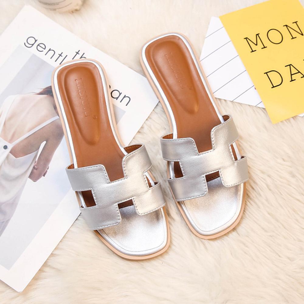 Casual yet elegant women's H-profile sandals, modern design
