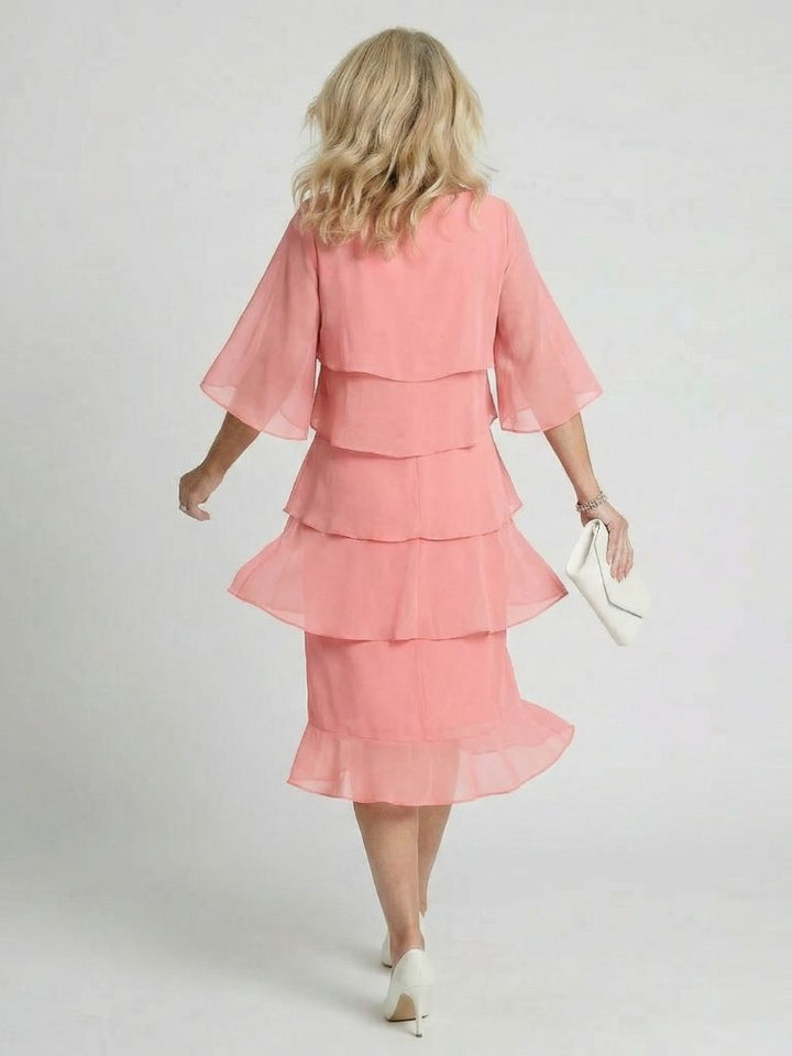 Comfortable women's relaxed fit midi dress, layered tier, a perfect choice for spring casual style.