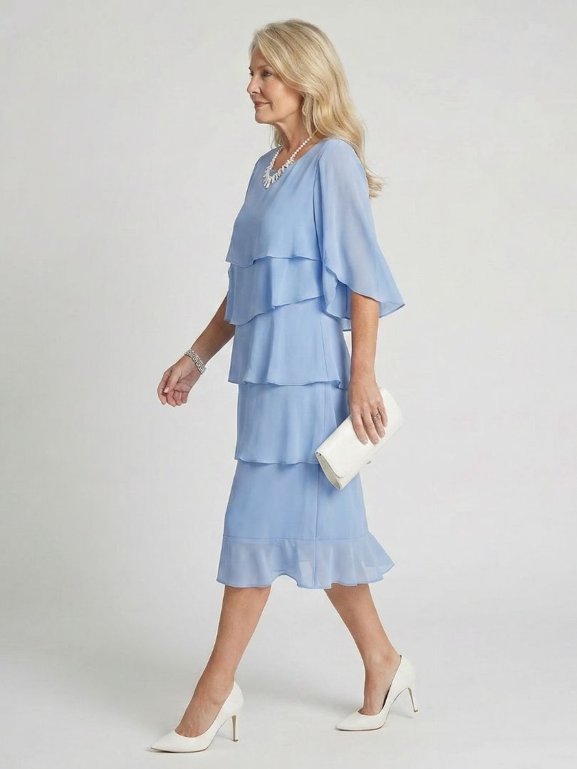 Comfortable women's casual midi dress, layered tier style, chic for spring and summer fashion.
