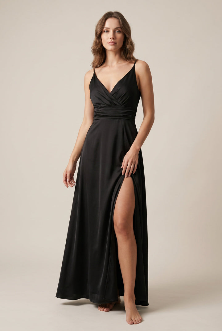 Chic and elegant women's midi dress, versatile for evening wear and all-season style.