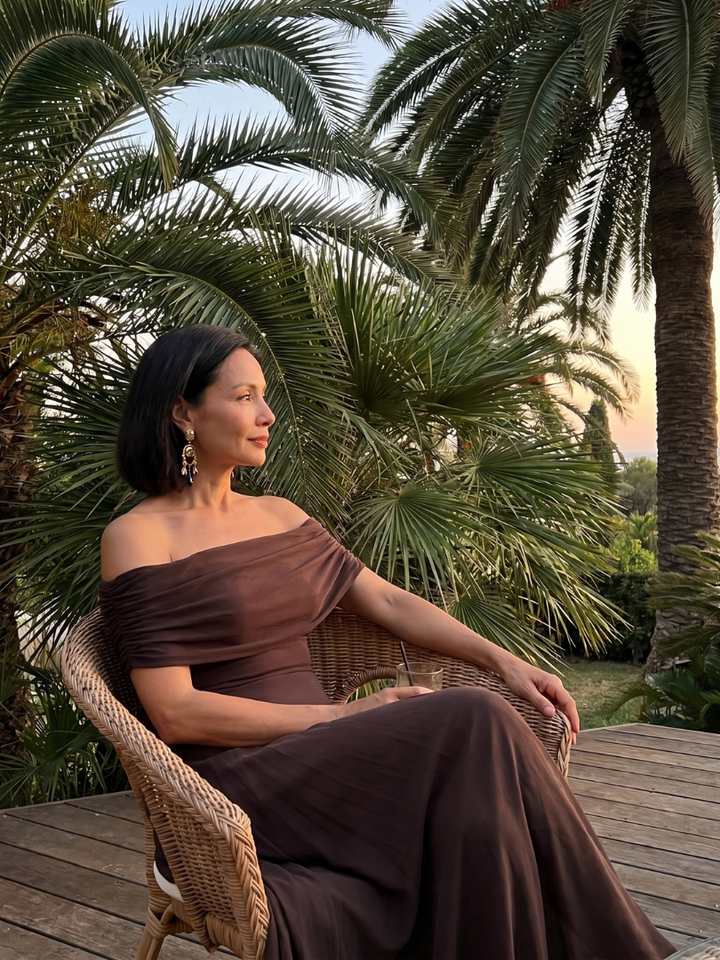 Green elegant off shoulder midi dress for women. Ideal for evening, cocktail, or party wear.