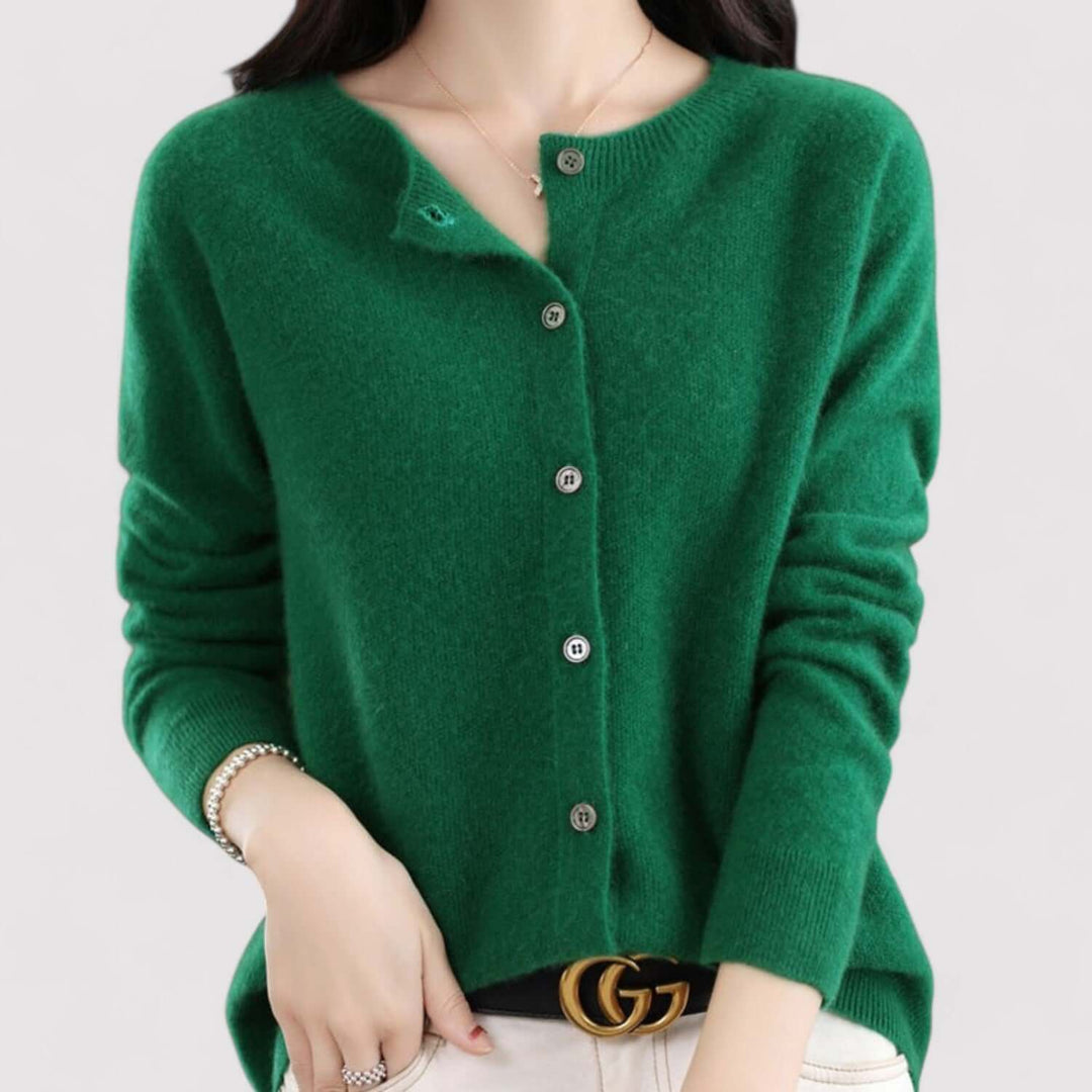 Modern women's elegant open-neck cardigan. Classic long sleeve comfort for versatile, stylish layering.